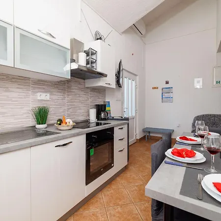 Davorka * Кампор