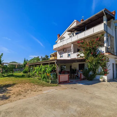 公寓 Davorka Kampor