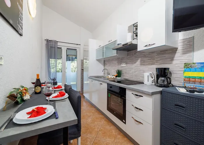 Davorka דירה Kampor